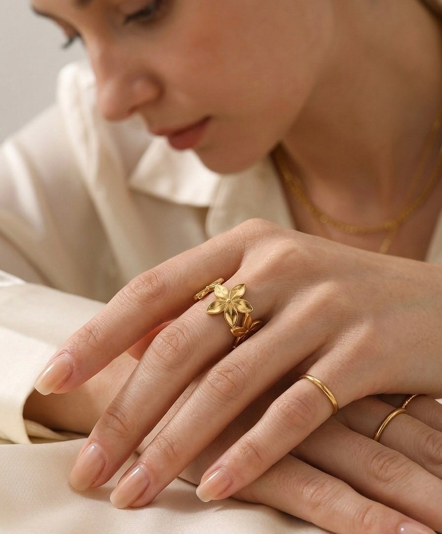 Golden Floral Harmony Ring - Image 2