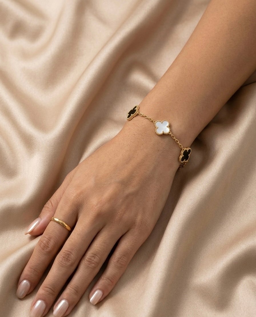 Black & White Clover Luxe Bracelet - Image 2