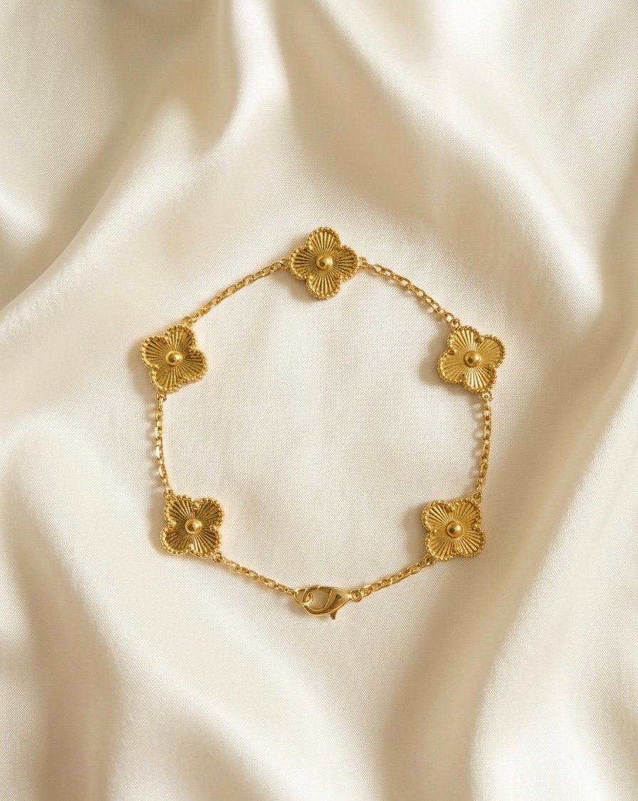 Golden Clover Bloom Bracelet