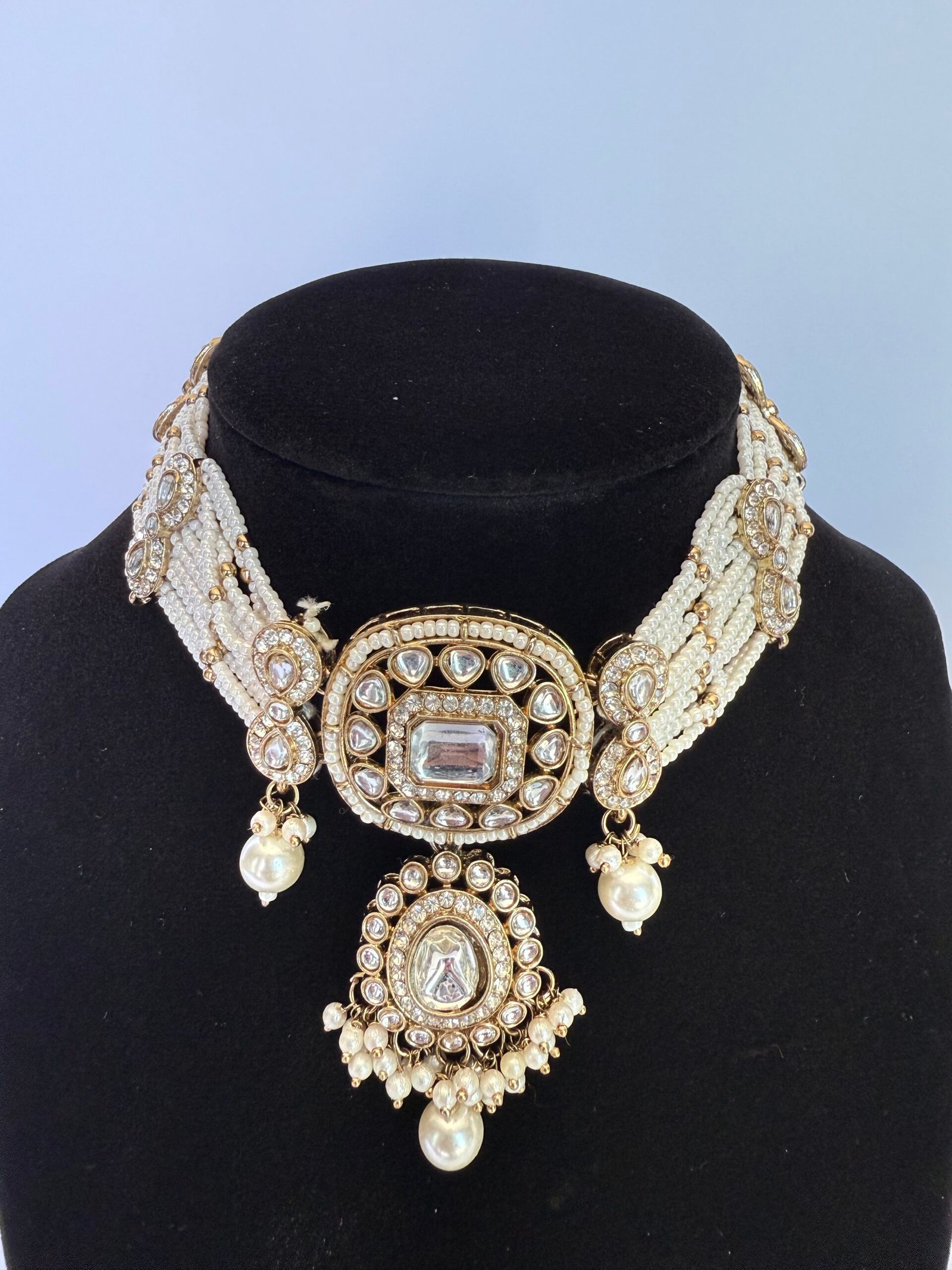 Pearl Kundan Choker Majesty Set - Image 4