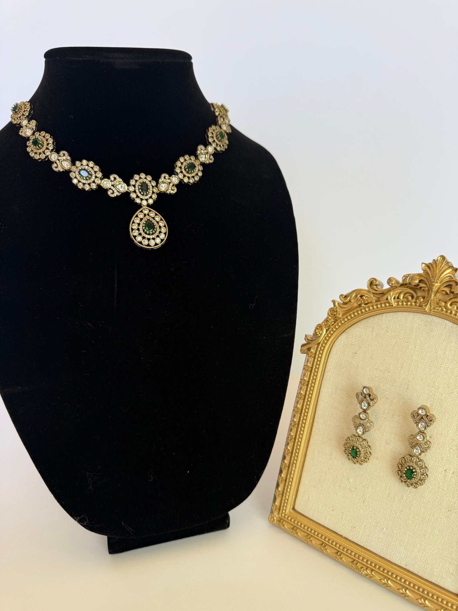 Emerald Sovereign Grace Set